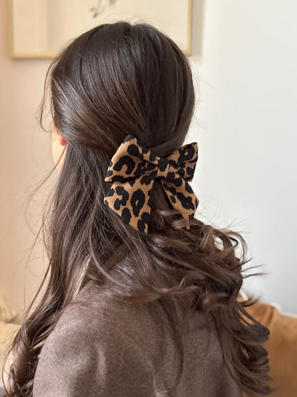 Leopard bow hair slide